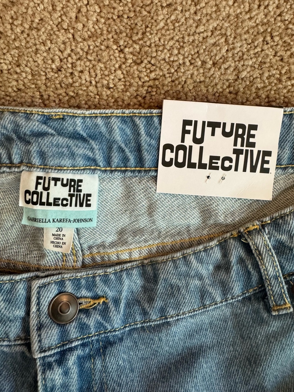NWT Future Collective Straight Leg Jeans - Picture 3 of 4